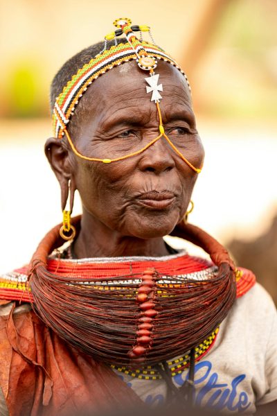 samburu-woman-kenya-safari
